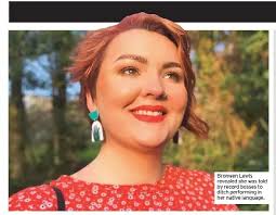 Singer proves language is no barrier