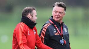At the age of 20, he joined the second team of ajax, but was never chosen to play in the first team, which at the time boasted players such as johan cruyff and johan neeskens in the midfield positions. Manchester United Were Wrong To Sack Van Gaal Admits Rooney As Com