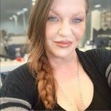 Heidi Peschel's Instagram, Twitter & Facebook