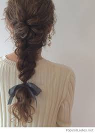 Sweet Messy Braid Style With A Bow Hair Styles Hair Looks Hairstyle