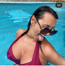 Meldanbri (@meldanbri) - Reddit NSFW