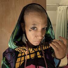 Salem visit during Thanksgiving or spring break?