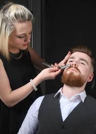 Continuité du cap, ce brevet permet de perfectionner les connaissances. Formation Coiffure Contrat D Apprentissage Dans L Eure Pour Devenir Coiffeur Barbier