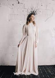 10 Glorious Unique Wedding Dresses Lace Ideas Cotton Wedding Dresses Minimalist Wedding Dresses Wedding Dress Long Sleeve