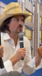 #iansomerhalder 🤍❤️ #kisstheground #book #regenerativeagriculture #health