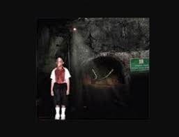 Dengan posting di page ani biskita setuju post biskita dipertanggungjawabkan kepada biskita (yang punya. Kisah Seram Nampak Makhluk Berlumuran Darah Di Kelantan