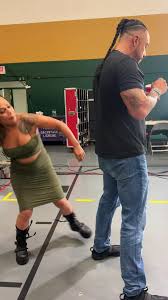 His ultra instinct kicked in 🙄😂 @Damian Priest #wwe #wweraw  #mondaynightraw #wrestling