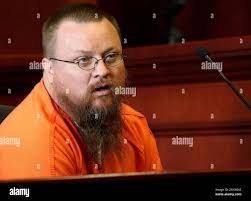 William Curl's Instagram, Twitter & Facebook