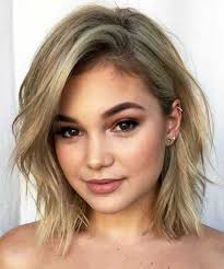 35 Cute Simple Hairstyle Ideas For Short Hair Cute Hair Hairstyle Ideas Short Simp Medium Length Hair Styles Short Hair With Layers Medium Hair Styles