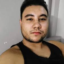 O influenciador MoriMura (@morimura) mostrou o antes e depois de sua  evolução com treinos. Aprovado?