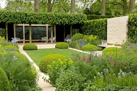 Das wahrnehmbare lässt sich gestalten, gerade auch bei gärten und landschaften. Gartengestaltung Auf Hohem Niveau Gartenplanung Und Gartengestaltung In Landshut Und Munchen Barbara Resch