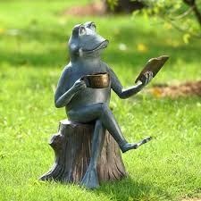 Adorable Whimsical Joy Of Reading Frog Garden Sculpture Statue 15 H Unbranded Contemporary Garden Statues Frog Statues Metal Sculptures Garden