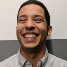 Brian Inoa's Instagram, Twitter & Facebook