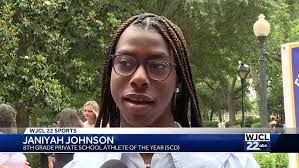 Savannah: 8th Grade Athletes of the Year presented trophies