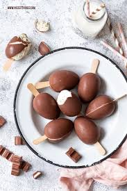 Uberraschungsei Eis U Ei Eis Am Stiel Nicest Things Ideen Furs Essen Eis Am Stiel Rezepte
