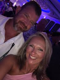 Carrie Maynard (@carriemariemaynard) • Instagram photos and videos