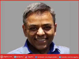 Satish Menon's Instagram, Twitter & Facebook