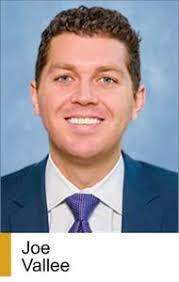 O2 Exits Mantis, Announces Promotions