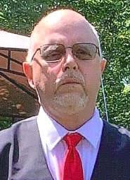 Annie Holbrook's Instagram, Twitter & Facebook