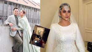 Bilik Mandi See Through Waduh Waduhh Tandas Kak Lina Jadi Perhatian Soya Lemon