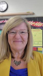 Katy Gale's Instagram, Twitter & Facebook