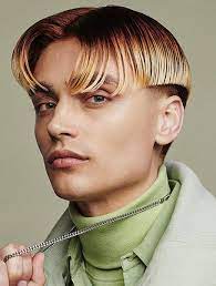 Curtained hair is one of the coolest hairstyles from the 90's which are coming back to fashion. 10 Coolest Curtain Haircuts For Men In 2021 The Trend Spotter