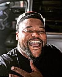 Phillip Amos (@_bigphil) • Instagram photos and videos