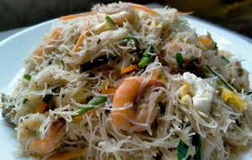 Angkat dan hidangkan dengan ditaburi bawang merah goreng. Bihun Goreng Singapore Secukuprasa Chef Home