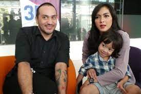 Rumpi gary iskak cerita tentang proses hijrahnya 5 3 18 part 2. Istri Garry Iskak Melahirkan Bayi Perempuan