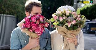 Once you've decided on the message, for sheer convenience, order your romantic valentine's flower delivery from a reputable floral website it is the quickest and easiest way to shop. 7 Tips For Delivering Valentine S Day Flowers Bouqs Blog