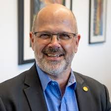 Evan Ricks's Instagram, Twitter & Facebook