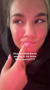 I’m thinking micro shorts w cute top and oversized leather jacket??? Obvi  knee high boots !!! @J E S S I E M U R P H #fyp #jessiemurph  #jessiemurphconcert #concertoutfit #outfitinspo #bluestrips