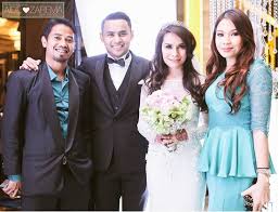 Aidil zafuan jumpa anak bersama bekas isteri rita rudaini pun masih berkira2. Galeri Foto Belakang Tabir Dan Wajah Terkenal Di Resepsi Aidil Zafuan Dan Zarema Zainal