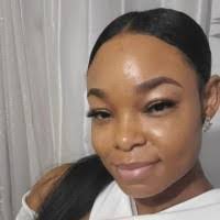 Veronica Mims's Instagram, Twitter & Facebook