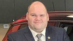 2017-40u40-Eric-Kinkead