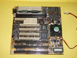 Vintage Motherboard Socket 7 With Pentium 1 Cpu With Ram Tested