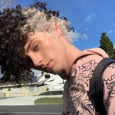 Kaleb Orchard's Instagram, Twitter & Facebook