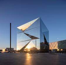 Izgradnja tvrtke cube design + research u bostonu, sad rehabilitacija i adaptivna ponovna upotreba henryja hobsona richardsonova zgrada hayden iz 1875. Cube Berlin Building Washington Platz 3xn E Architect