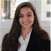 Laura Zea's Instagram, Twitter & Facebook