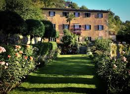 Bramasole Francis Mayes Tuscan Home As Featured In Her Book Under The Tuscan Sun Timclinch Prosite Com Tuscan Garden Under The Tuscan Sun Cortona Italy