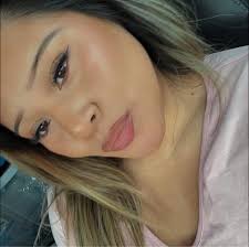 Who can braid hair with colorful hair and glitter in Manassas?