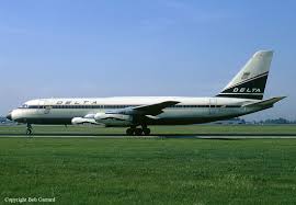 December 20 1972 Delta Air Lines Flight 954 A Convair Cv 880 Taxied Across Runway 27l In Heavy Fog At The Sam Delta Airlines Vintage Aircraft Delta Flight