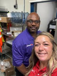 Shawna Booth's Instagram, Twitter & Facebook