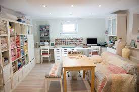 bastelraum gesamtansicht nahzimmer bastelraum gesamtansicht nahzimmer living room crafts sewing spaces in bedroom craft room