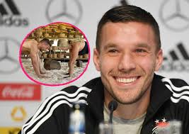 Lukas podolski monika pics are great to. Power Couple Lukas Und Monika Podolski Sporteln Zusammen Promiflash De