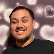 Sean Backus's Instagram, Twitter & Facebook