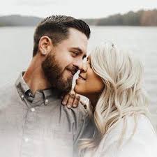 Ashlyn Nelson and Kevin Highbaugh's Wedding Registry