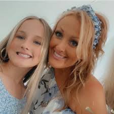 The Cutting Edge Beauty Salon