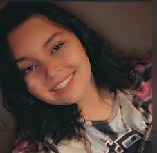 Billie Jennings's Instagram, Twitter & Facebook