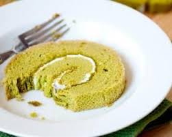 Recette De Gateau Roule Au The Matcha Et A La Creme Legere Au Citron Recette Gateau Roule Recette The Matcha Matcha